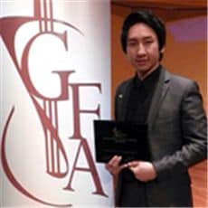 "เบิร์ด-เอกชัย  เจียรกุล"  Yamaha Guitar Artist  ชนะเลิศการแข่งขัน GFA International Guitar Competition 2014 ณ ประเทศสหรัฐอเมริกา