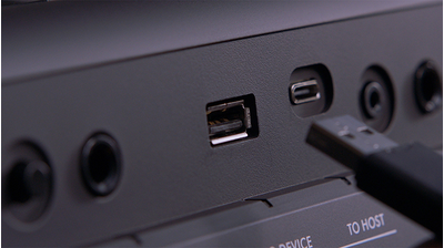 PSR-E583 Feature image of Connectivity & Output