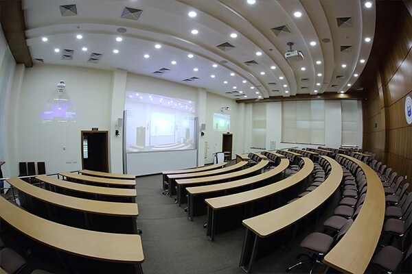 ภาพการใช้งาน: ฟังก์ชัน Voice Lift สำหรับการประชุม