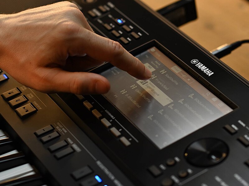 การใช้งานหน้าจอสัมผัสของ Arranger Workstation PSR-SX720+ ของ Yamaha