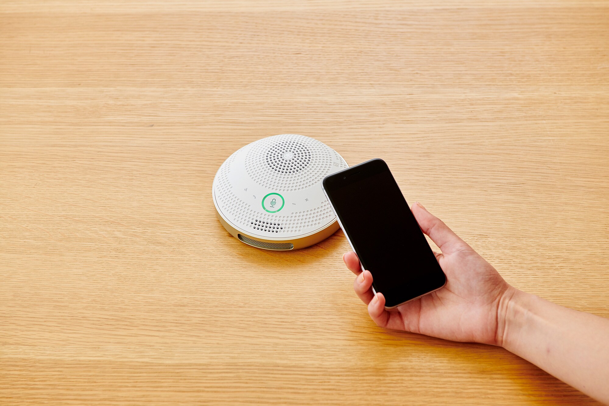 YVC-200 - รายละเอียดโดยย่อ - Speakerphones - ผลิตภัณฑ์ - อุปกรณ์