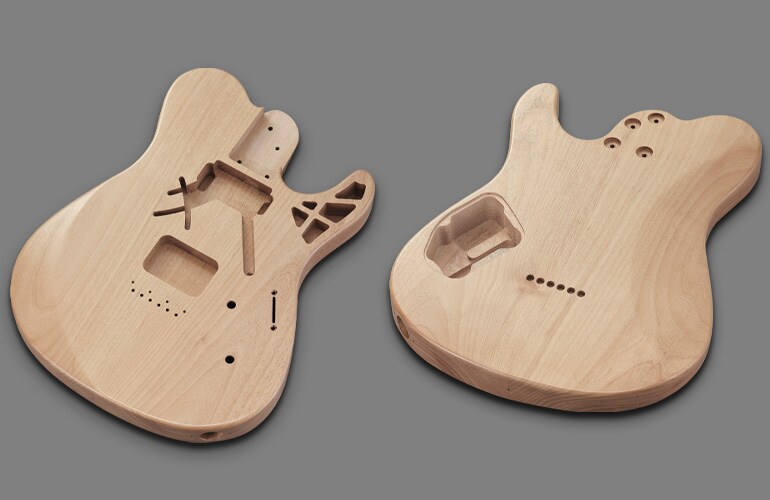 รูปทรงบอดี้ของกีตาร์รุ่น Pacifica SC Standard Plus ที่ผ่านกระบวนการเซาะร่อง และเจาะช่องที่บอดี้
