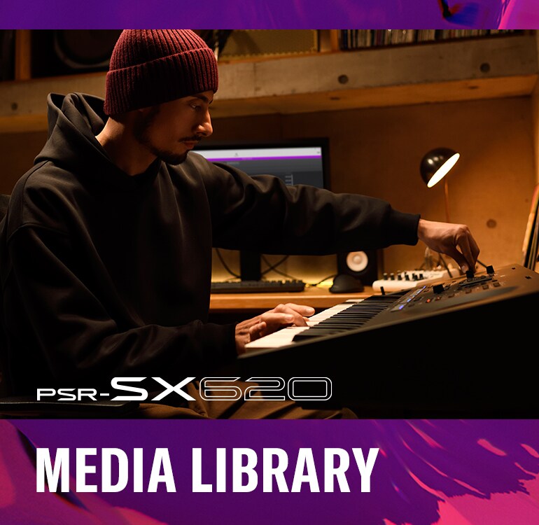 A person playing Yamaha Arranger Workstation PSR-SX620