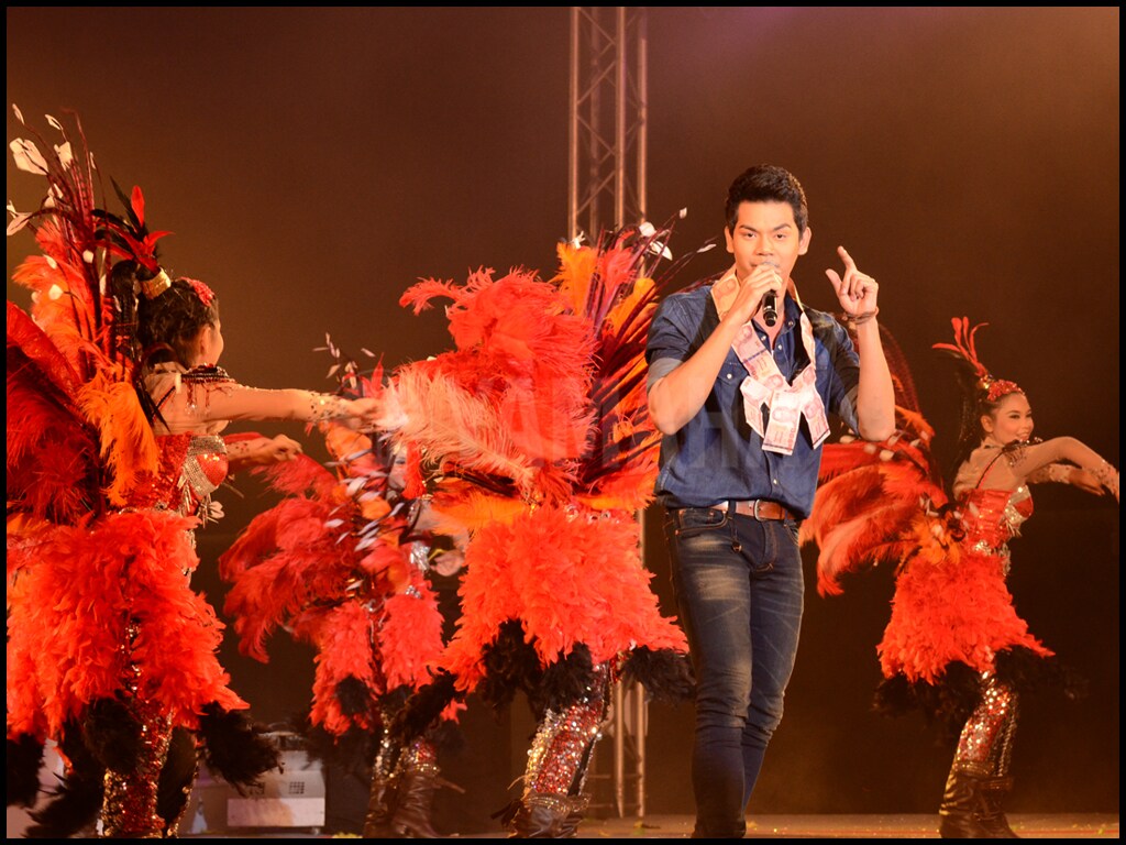 ศิลปินรับเชิญ