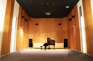 France Piano Hall ของ Yamaha ที่ชุมชน Croissy-Beaubourg ประเทศฝรั่งเศส