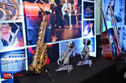 สยามดนตรียามาฮ่า เปิดตัวบุรินทร์ Yamaha Brand Ambassador คนแรกในรอบ 48 ปี พร้อมแถลงภาพลักษณ์โรงเรียนดนตรียามาฮ่า  เพื่อต้อนรับ AEC โดยเฉพาะ 