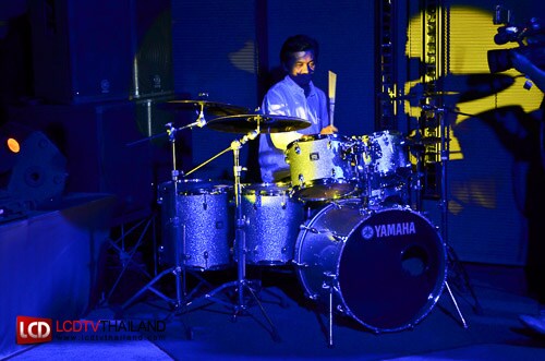 สยามดนตรียามาฮ่า เปิดตัวบุรินทร์ Yamaha Brand Ambassador คนแรกในรอบ 48 ปี พร้อมแถลงภาพลักษณ์โรงเรียนดนตรียามาฮ่า  เพื่อต้อนรับ AEC โดยเฉพาะ 