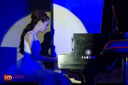 สยามดนตรียามาฮ่า เปิดตัวบุรินทร์ Yamaha Brand Ambassador คนแรกในรอบ 48 ปี พร้อมแถลงภาพลักษณ์โรงเรียนดนตรียามาฮ่า  เพื่อต้อนรับ AEC โดยเฉพาะ 